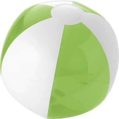 1x opblaasbare strandballen groen/wit 30 cm