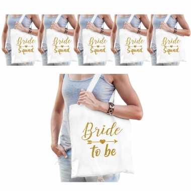Vrijgezellenfeest dames tasjes/ goodiebag pakket: 1x bride to be wit+ 9x bride squad wit