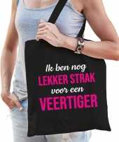 Ik ben nog lekker strak voor een veertiger verjaardag cadeau tas zwart voor dames