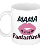 Mama ik vind je fantastisch cadeau mok beker wit met roze kus 300 ml