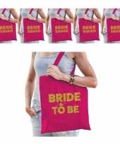 Pakket vrijgezellenfeest dames tasjes goodiebag 1x bride to be roze goud 7x bride squad roze goud