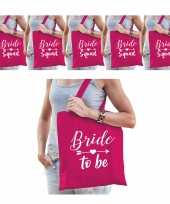 Vrijgezellenfeest dames tasjes goodiebag pakket 1x bride to be roze 5x bride squad roze